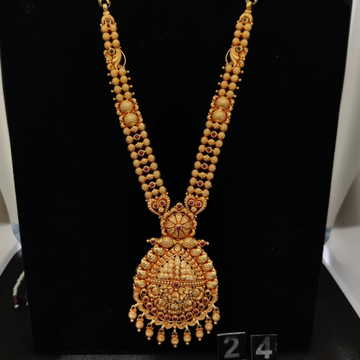 22k Gold Divine Design Necklace Set